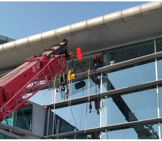大厦高空玻璃幕墙开窗工程 高空作业的系统实践与技术保障